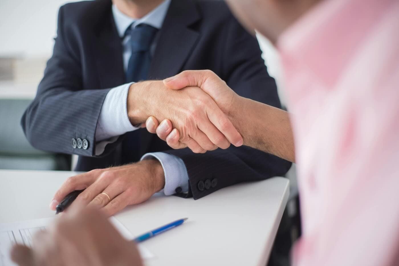 25 Essential Meeting Etiquette Guidelines for Maximum ROI