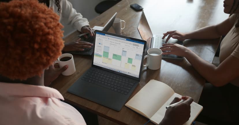 What's the Best Way to Schedule a Meeting With Multiple Attendees?