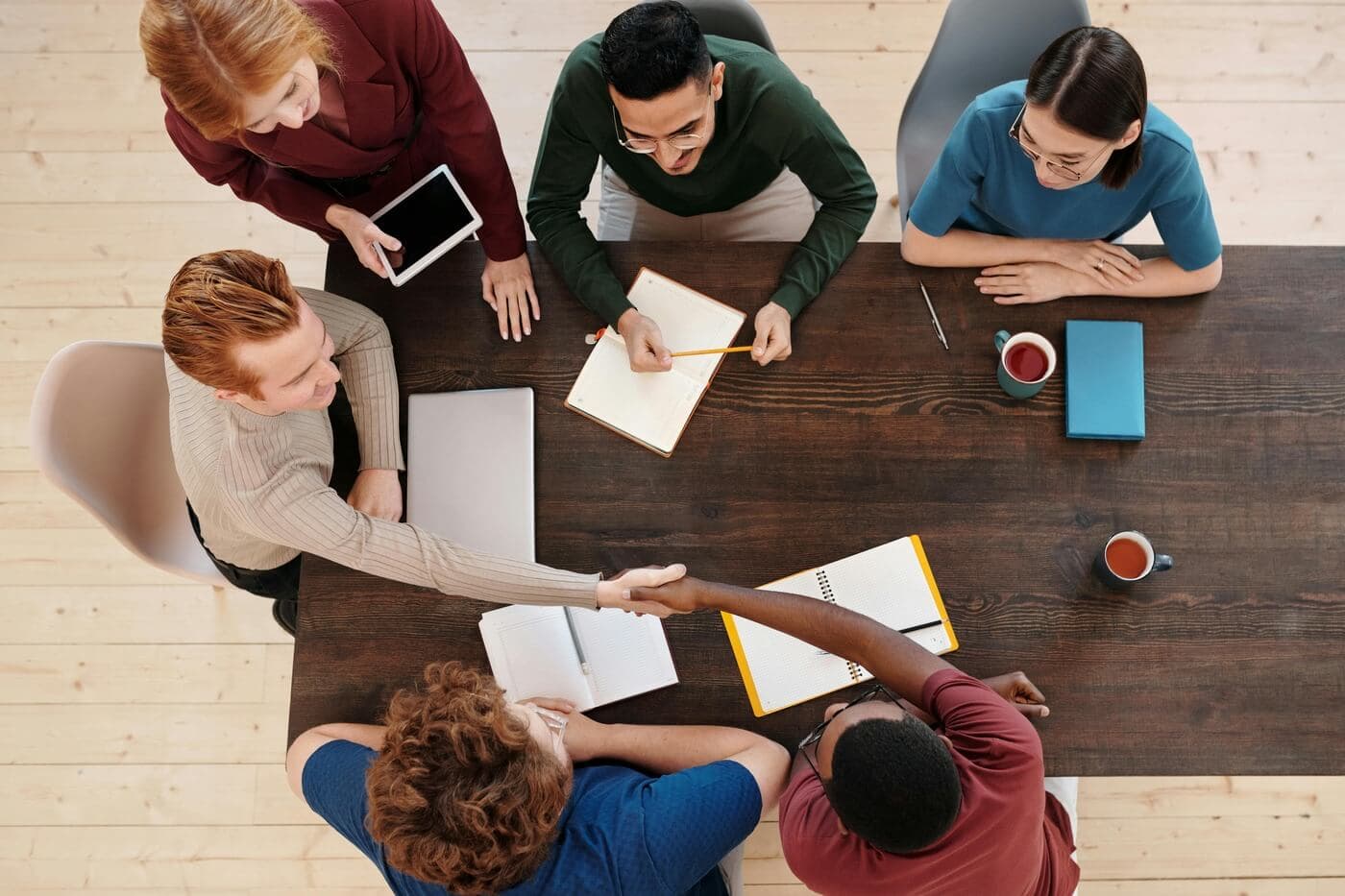 How to Run Effective Meetings: A Guide to Boosting Productivity and Culture