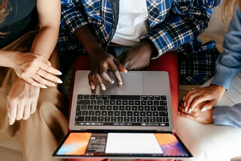 10 Essential Team Scheduling Tips for a Stress-Free Remote Calendar